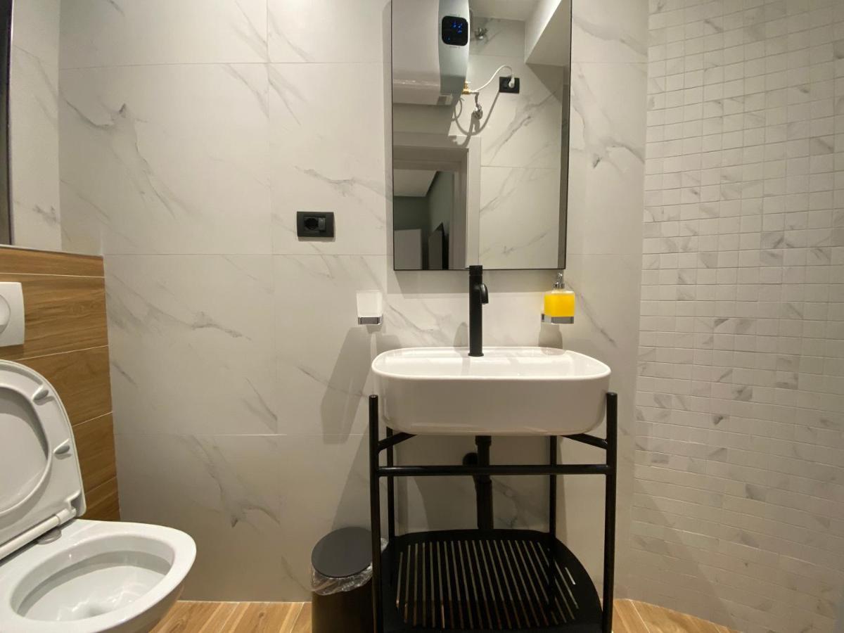 Vila-Amo, Suites&Rooms In Tirana Center Экстерьер фото