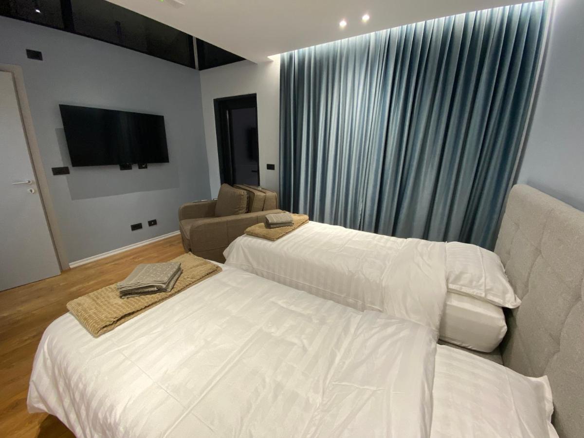 Vila-Amo, Suites&Rooms In Tirana Center Экстерьер фото